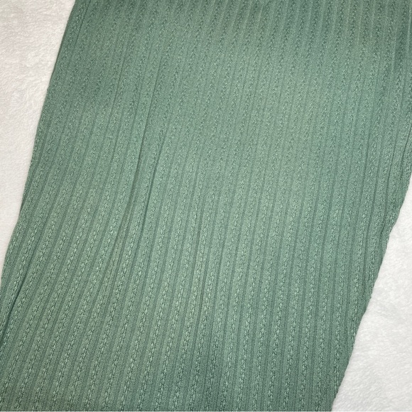 Shein ribbed side slit skirt - Picture 2 of 3